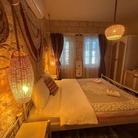 Hera Hotels Alacati Кешме Экстерьер фото