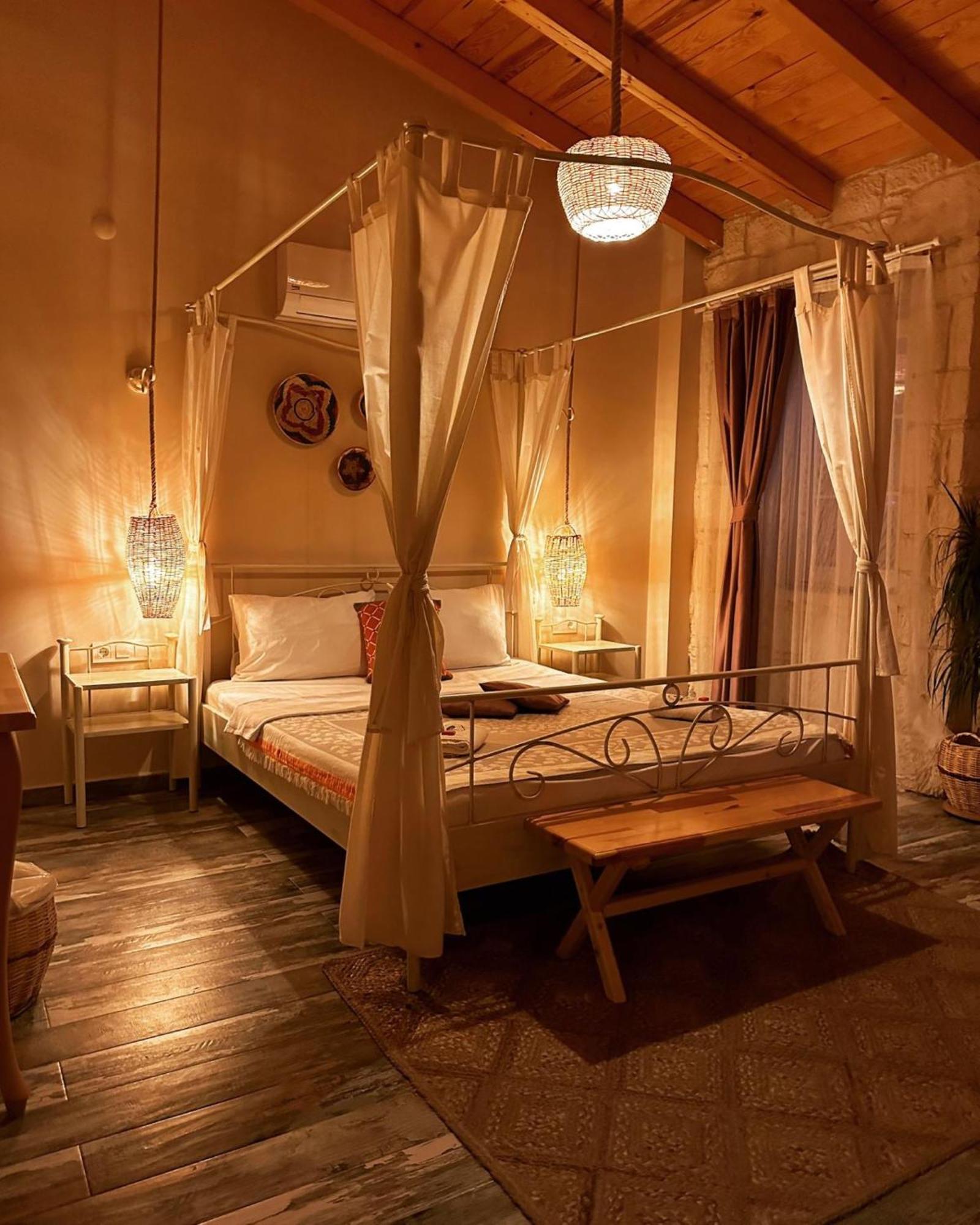 Hera Hotels Alacati Кешме Экстерьер фото