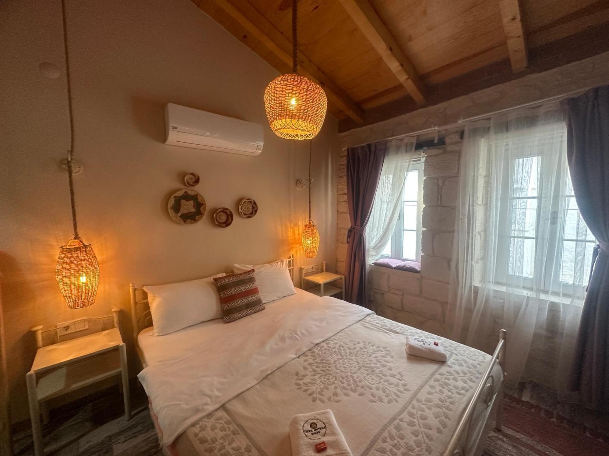 Hera Hotels Alacati Кешме Экстерьер фото